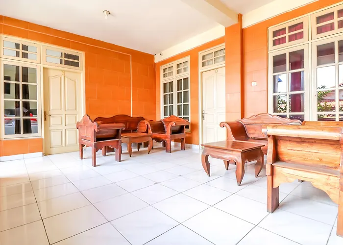 Oyo 2580 Puri Royan Hotel Denpasar