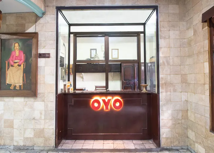 Hotel Oyo 2580 Puri Royan 2*