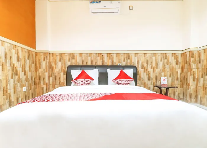 Hotel Oyo 2580 Puri Royan 2*