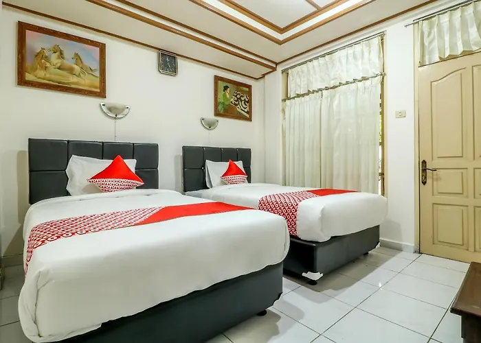 Hotel Oyo 2580 Puri Royan