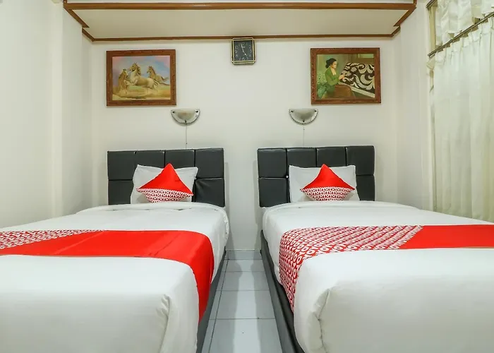 Oyo 2580 Puri Royan 2*