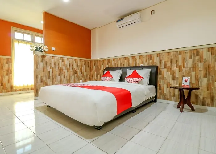 Hotel Oyo 2580 Puri Royan Denpasar